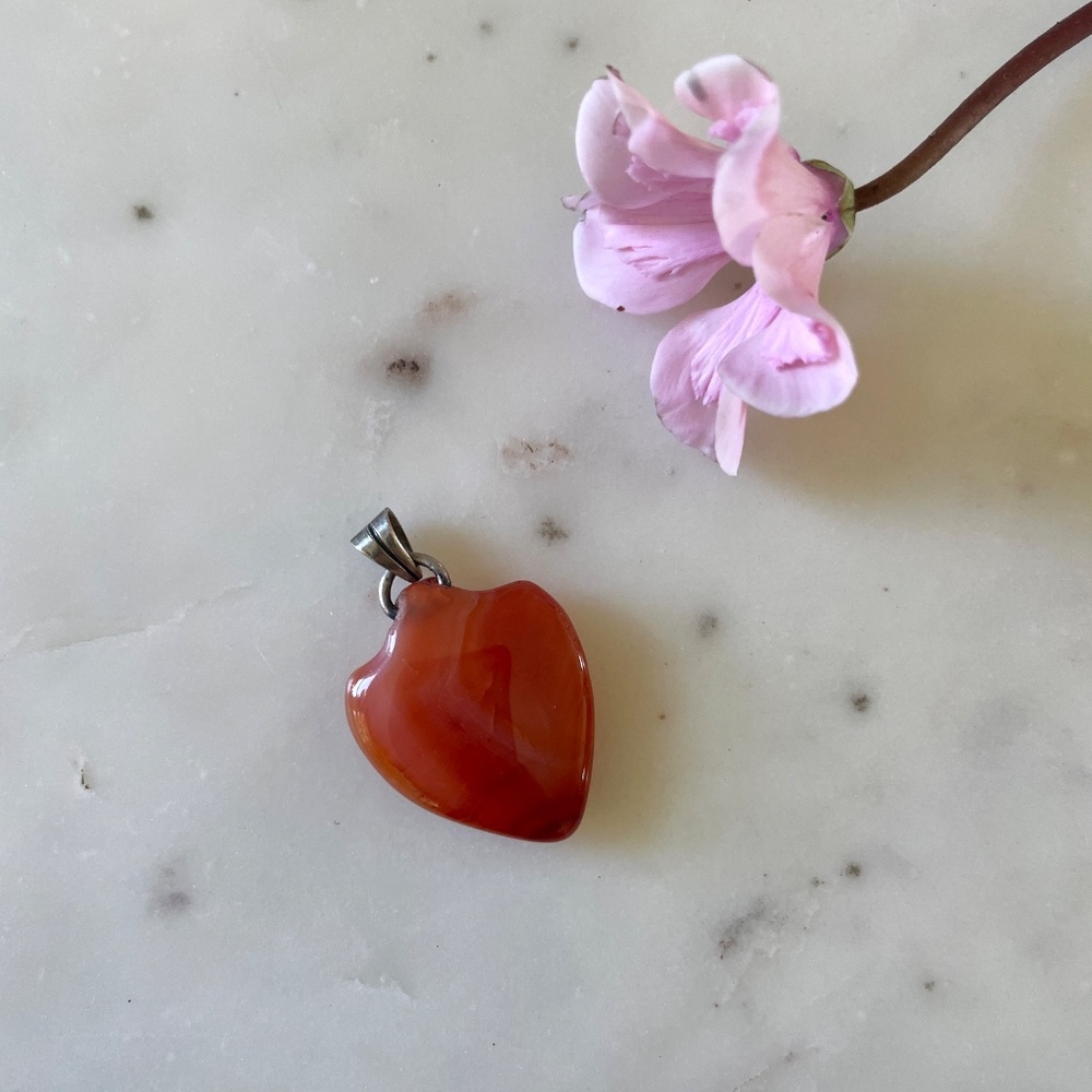 Carnelian Heart Like Gemstone Pendant